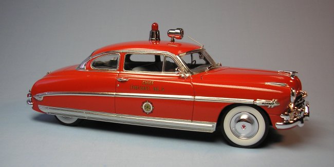 Moebius Models 1/25 1953 Hudson Hornet